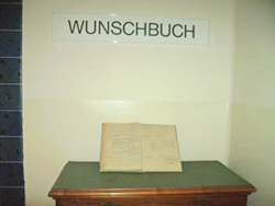 Ankauf von neuer Literatur ist Chefsache